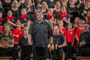 Klaus Breuninger beim Schlussapplaus